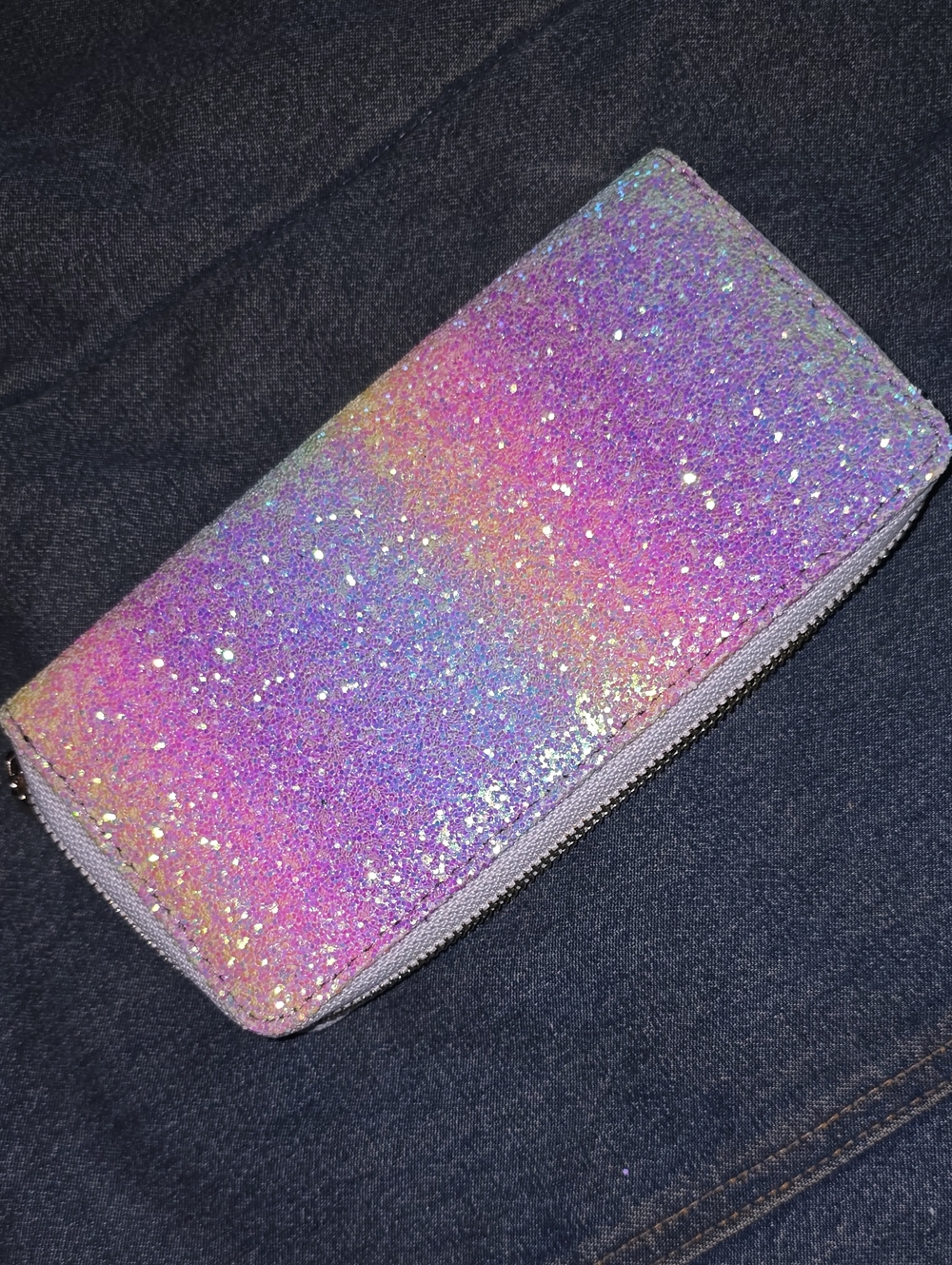 NWOT Sparkle Rainbow Gradient Zip Glitter Wallet